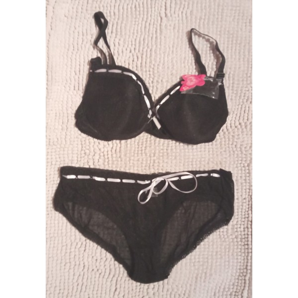 Ensemble avec shorty B8103 Noir Ensemble avec shorty B8103 Noir