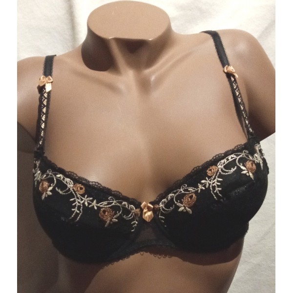 CARLA Soutien-gorge Mat Lingerie CARLA Soutien-gorge Mat Lingerie