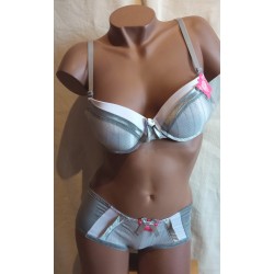Ensemble avec shorty B11217 Gris