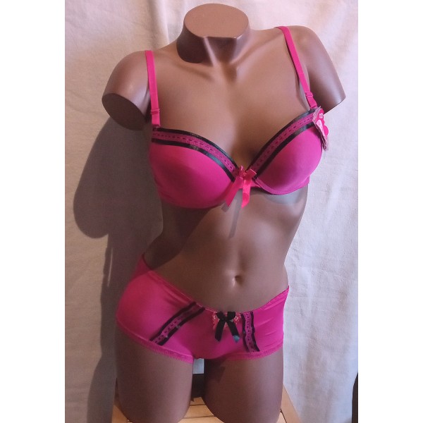 Ensemble avec shorty C10218 Fuschia Ensemble avec shorty C10218 Fuschia