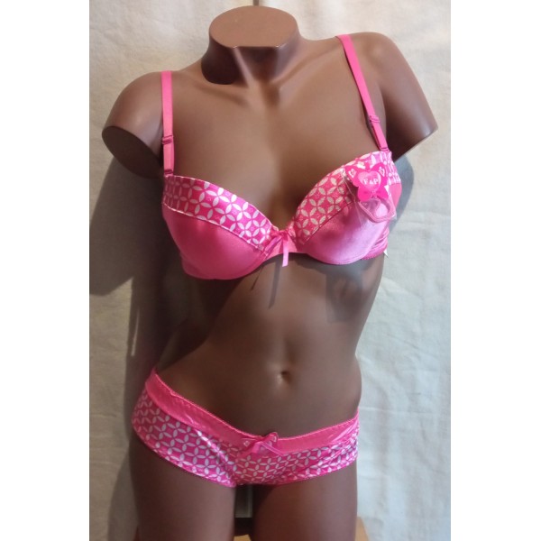 Ensemble Lingerie B8134 Fuschia Ensemble Lingerie B8134 Fuschia
