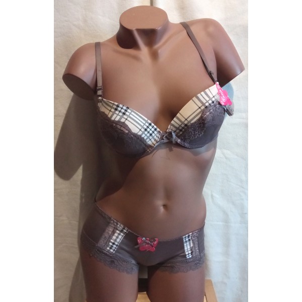 Ensemble avec shorty B210-38 Taupe Ensemble avec shorty B210-38 Taupe